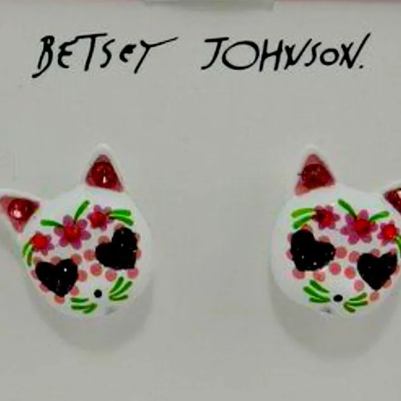 New Betsey Johnson Sugar Skull Cat Stud Earrings - Picture 7 of 12